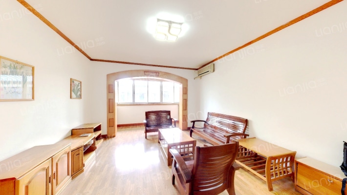 双槐树街90号二手房实景图