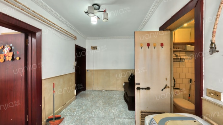 延吉路77号二手房实景图