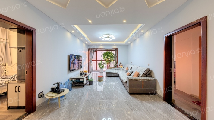 耀兴枫丹白露二手房实景图