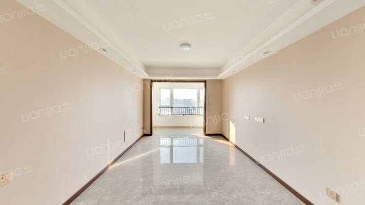 万科繁荣里二手房实景图