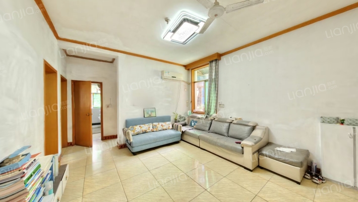 中医附院宿舍二手房实景图