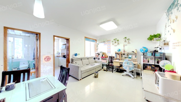 泾水公寓东区二手房实景图