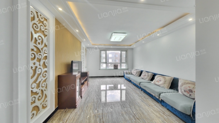 东田青年城D区二手房实景图