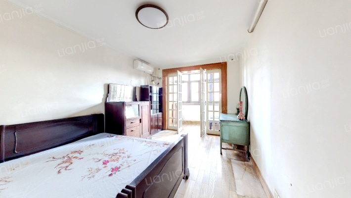 东物公寓二手房实景图