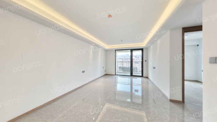 烟台芝罘吾悦广场二手房实景图