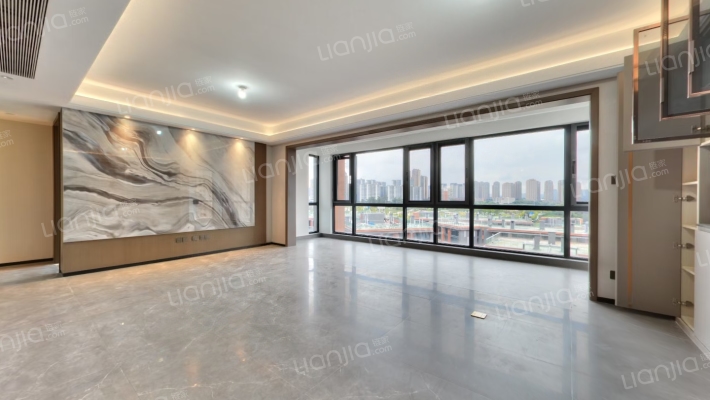 国锐雲嶺二手房实景图