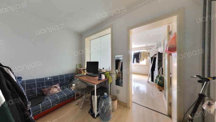 重庆南路68号小区二手房实景图