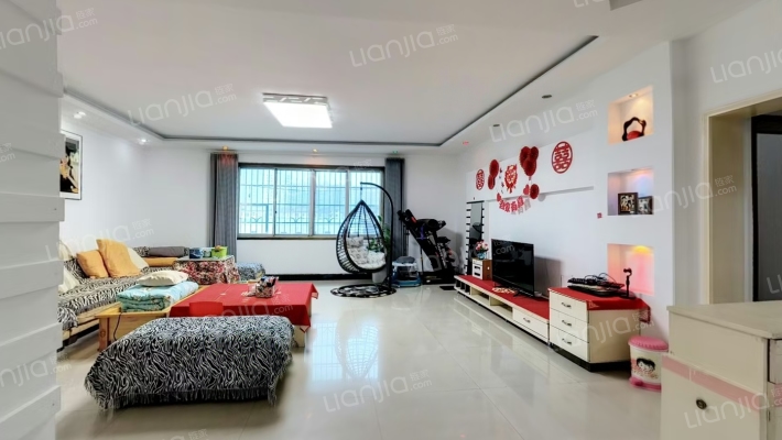 亚华灯饰建材市场住宅二手房实景图