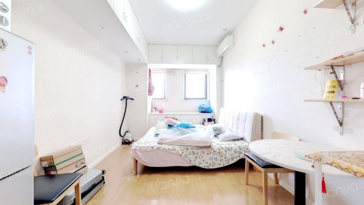 南环汇邻广场二手房实景图