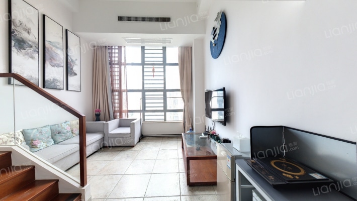 雅典国际二手房实景图