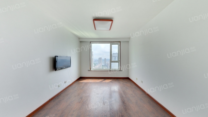 岭湾峰尚一期二手房实景图