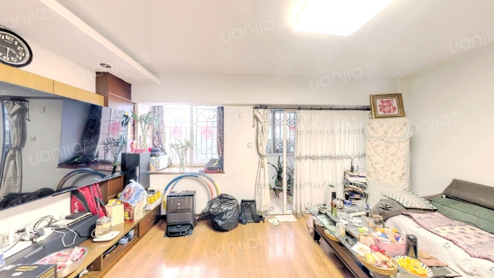 沁春公寓二手房实景图