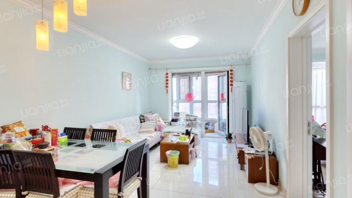 世华泊郡二手房实景图