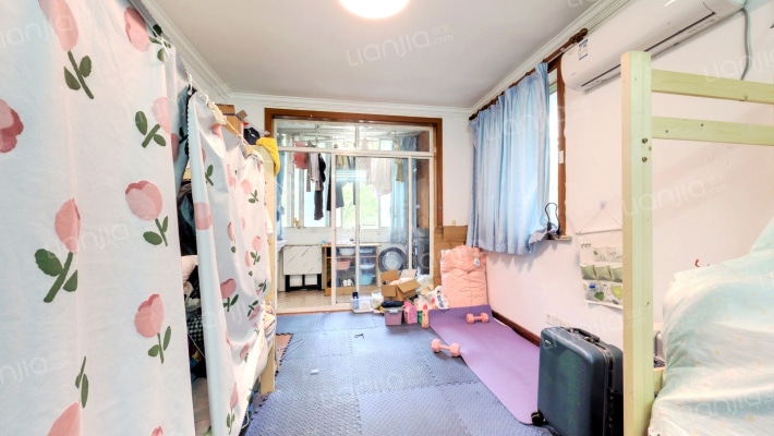 梅园三街坊二手房实景图