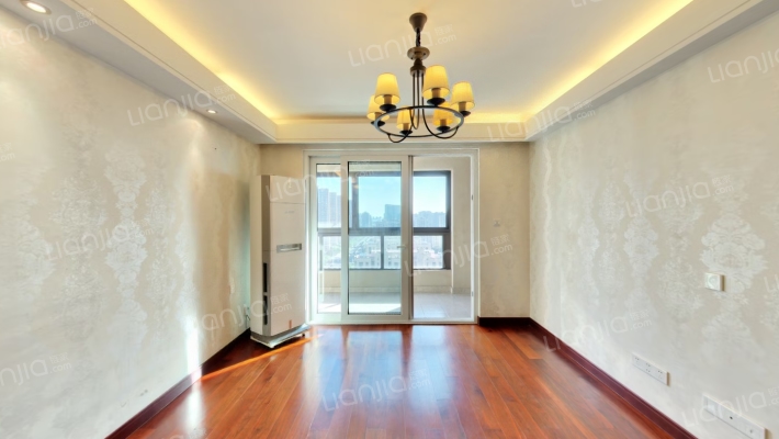 万科玲珑东区二手房实景图