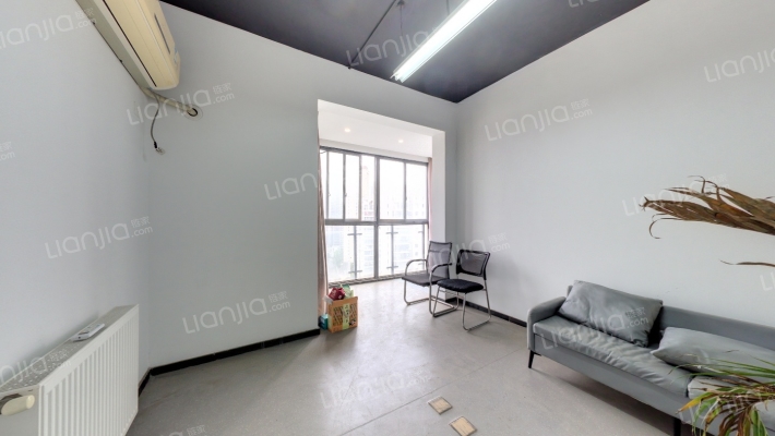 星海虹城三期鸿玺公馆二手房实景图