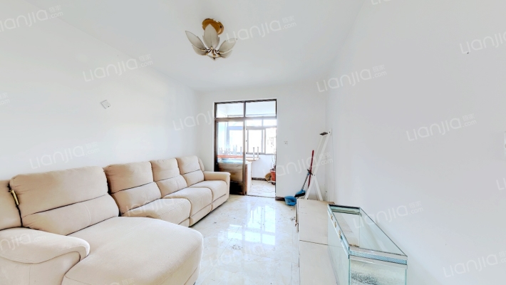 西华小区夏蓉里二手房实景图