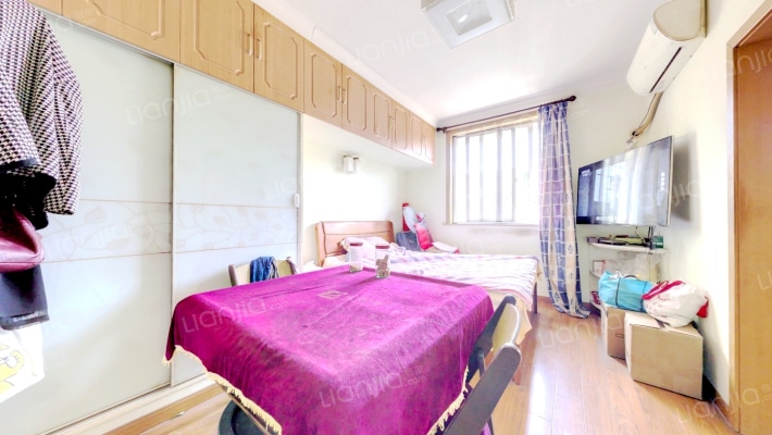 和新小区二手房实景图