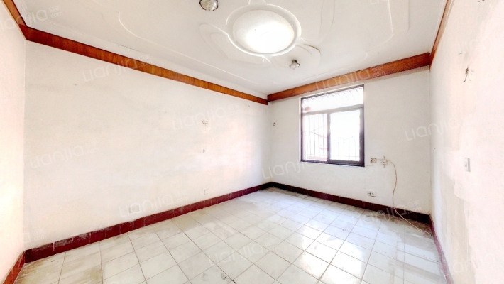 东轴小区二手房实景图