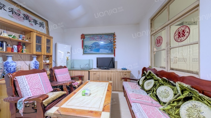 水建公寓二手房实景图