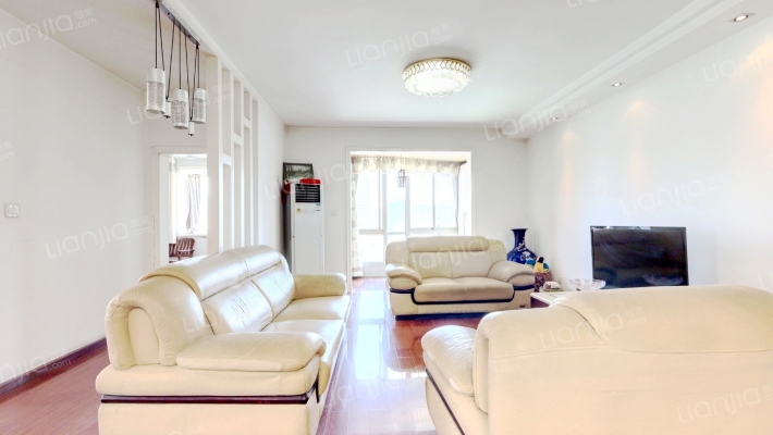 银凯家园二手房实景图