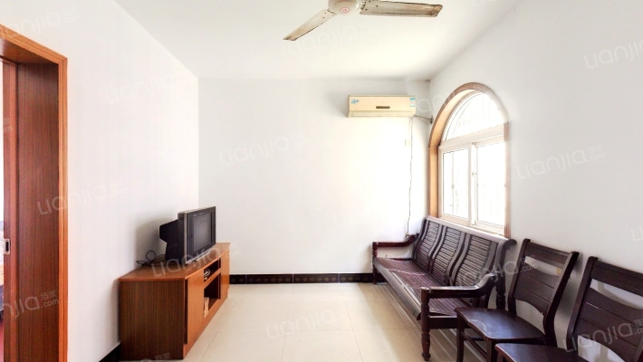 铁静苑B区二手房实景图