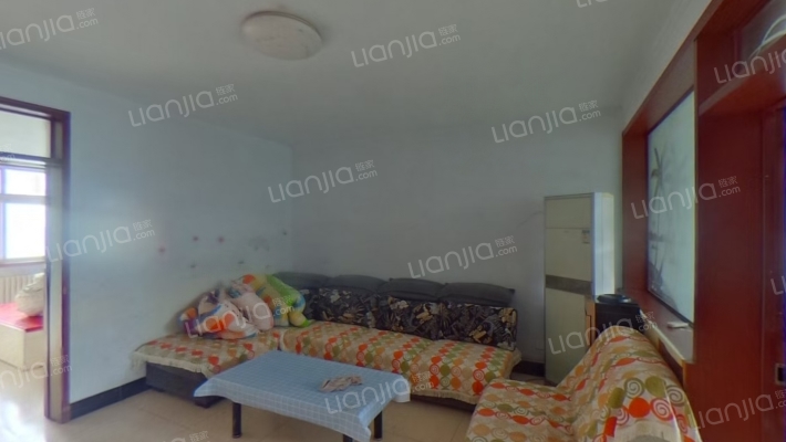 南堡乡南院二手房实景图