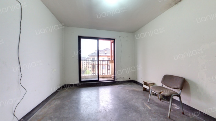 鹅境雅园二手房实景图