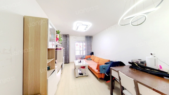 万科城A区二手房实景图