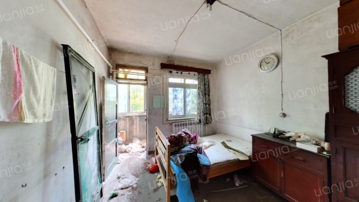 英雄山路138号二手房实景图