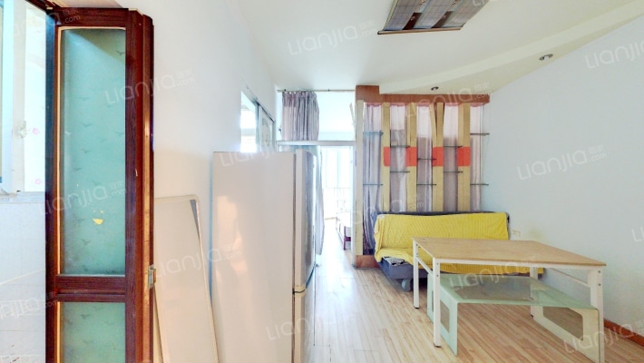 奇峰自由湾二手房实景图