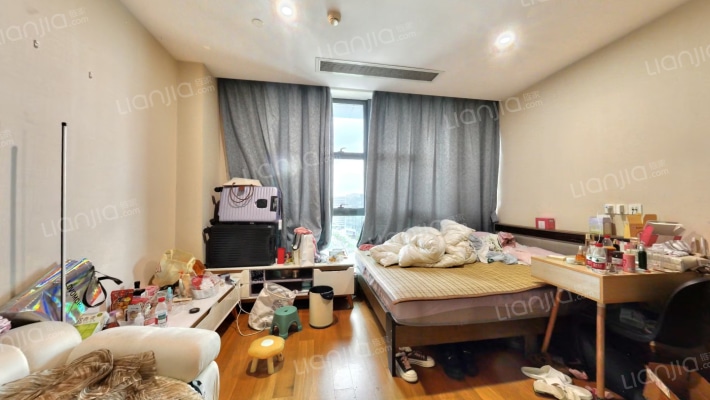 三花国际大厦二手房实景图