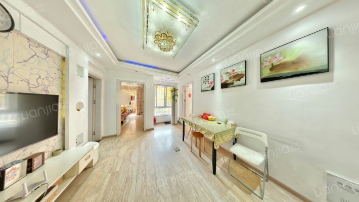 定坊和苑C区二手房实景图