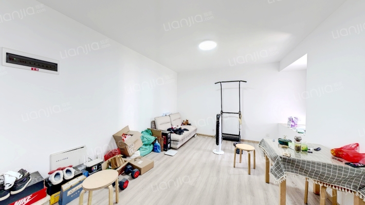 川海花园二手房实景图