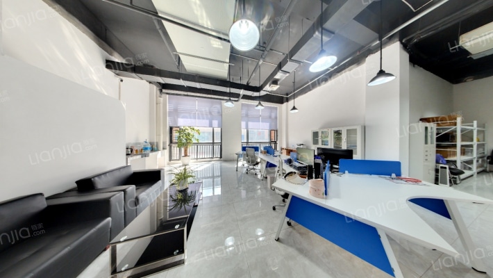 世茂商务广场二手房实景图