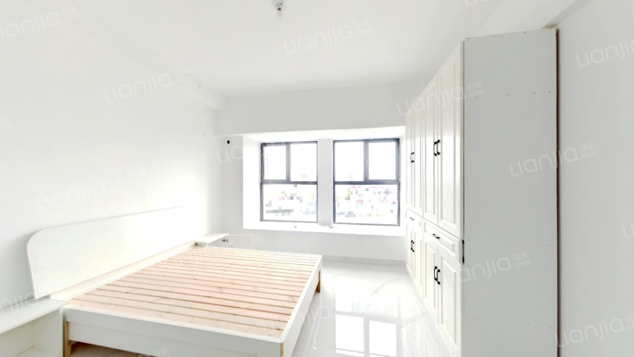 和昌中央悦府二手房实景图