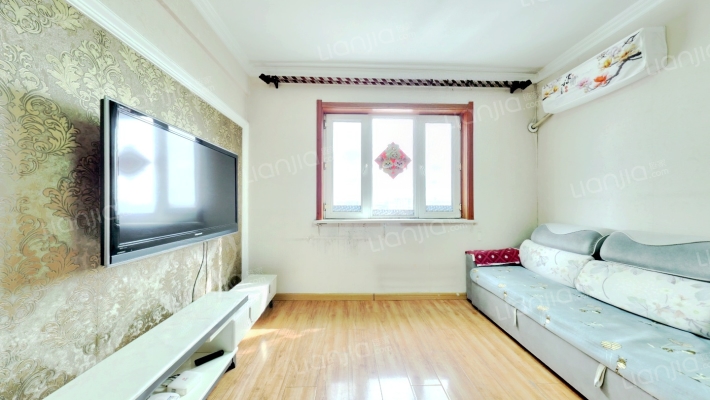 地铁家园二手房实景图