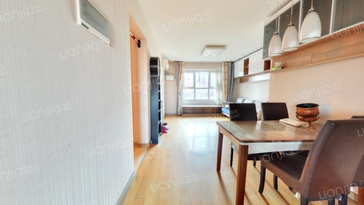 万科民和巷二手房实景图