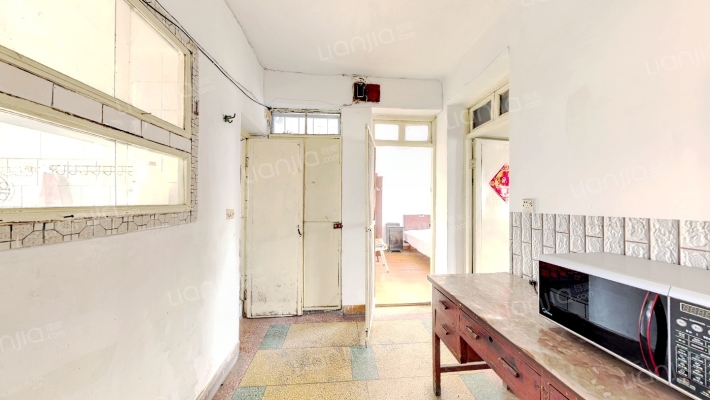 解放路31号二手房实景图