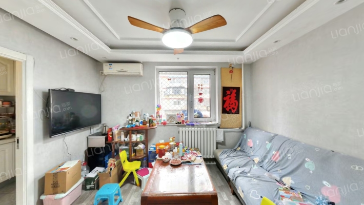 西革新里110号院二手房实景图