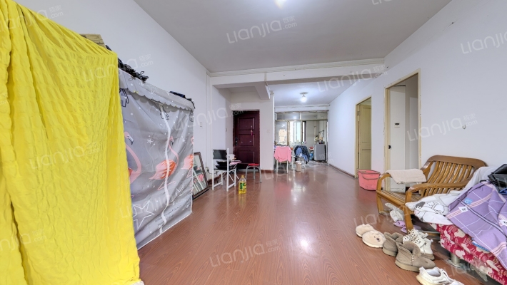 文华公寓二手房实景图