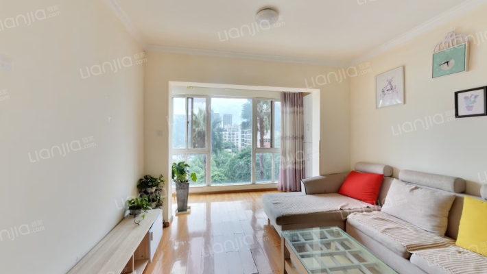 硅谷公寓二手房实景图