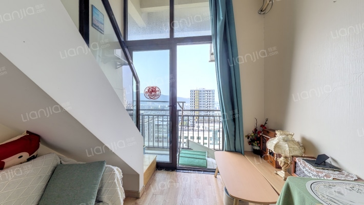 中意名仕苑二手房实景图