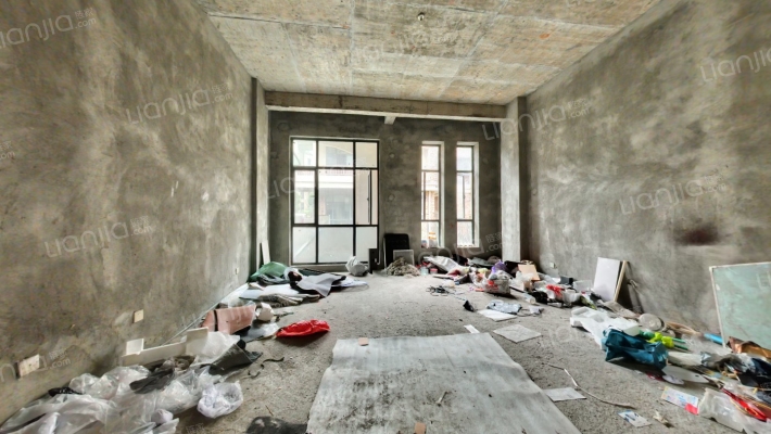 银诚归墅二手房实景图