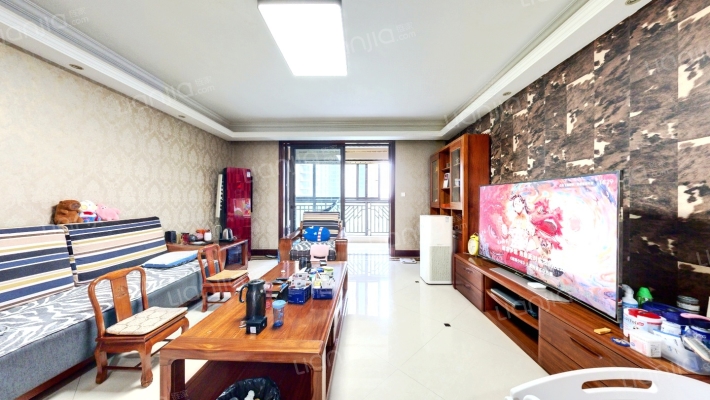 中海御湖二手房实景图