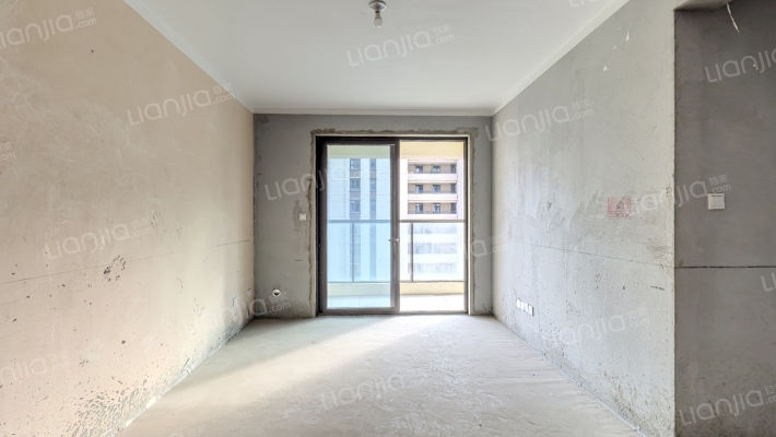 红星天铂二手房实景图