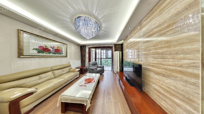 大地伊丽雅特湾二手房实景图