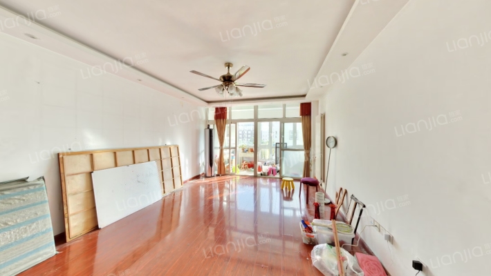 冠宇明苑二手房实景图