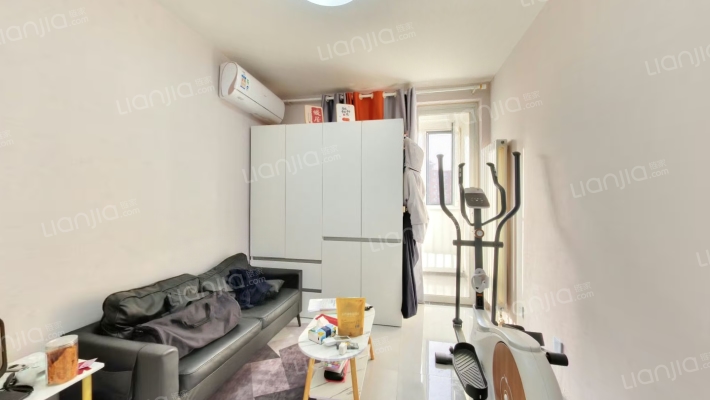 柳浪家园南里二手房实景图