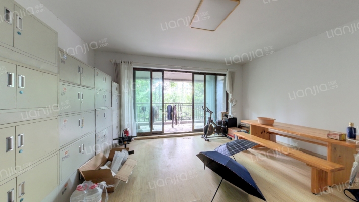 天御花园二手房实景图